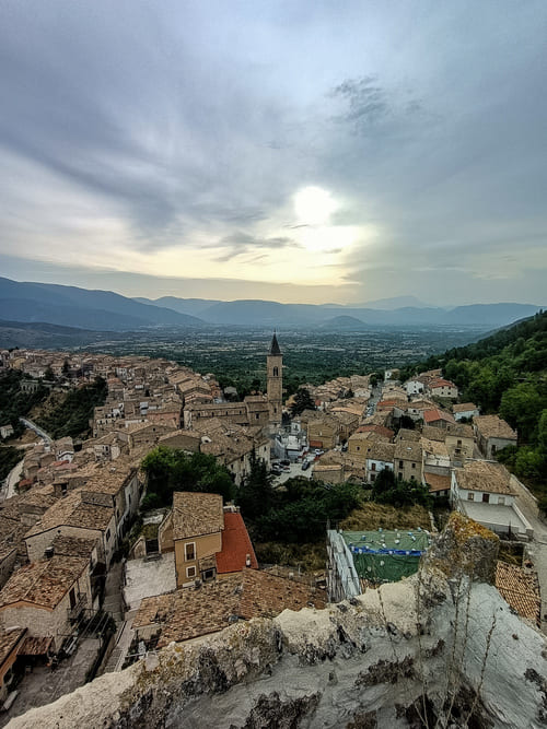 Itinerario di un weekend tra i borghi abruzzesi: 5 posti da vedere assolutamente