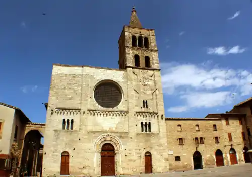 Borghi vicino a Foligno: 3 meraviglie dell’Umbria Bevagna borgo Borghi vicino a Foligno: 3 meraviglie dell’Umbria