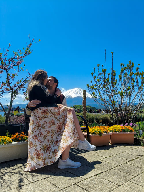 Escursione al Monte Fuji da Tokyo in 1 giorno: tour organizzato vs fai da te Lago Kawaguchiko Escursione al Monte Fuji da Tokyo in 1 giorno: tour organizzato vs fai da te