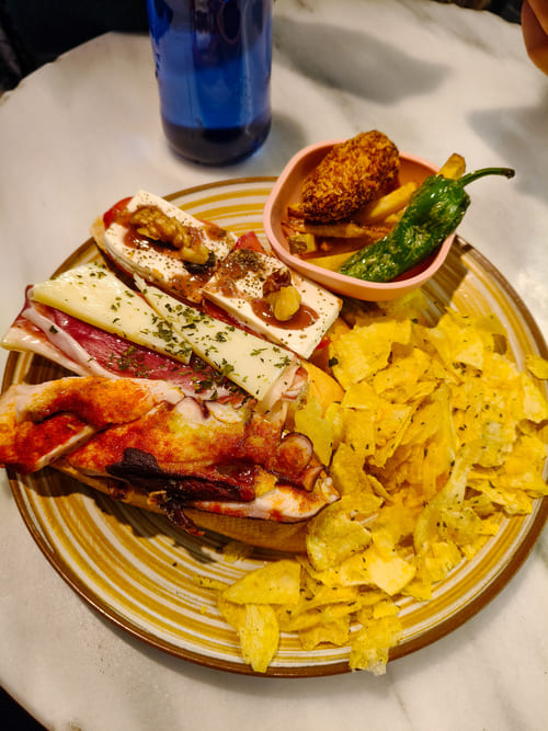 Dove mangiare a Madrid bene spendendo poco: 10 posti top IMG20251207130712 Dove mangiare a Madrid bene spendendo poco: 10 posti top